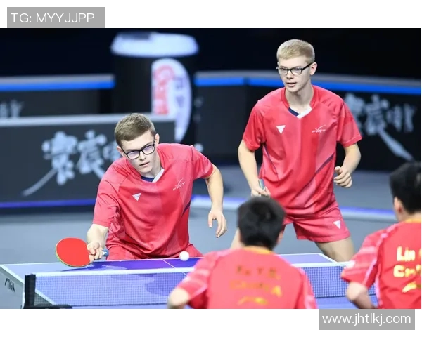 辽足球星媳妇张静谈家庭生活与事业平衡如何支持丈夫走向成功